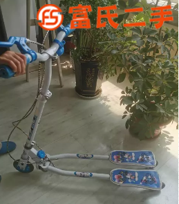 童车  20元