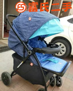 婴儿推车  200元