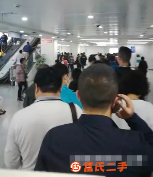 都易帮企业服务中心提供帮忙跑腿，代购代办，各种委托