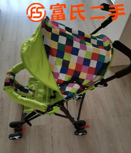 婴儿车  30元