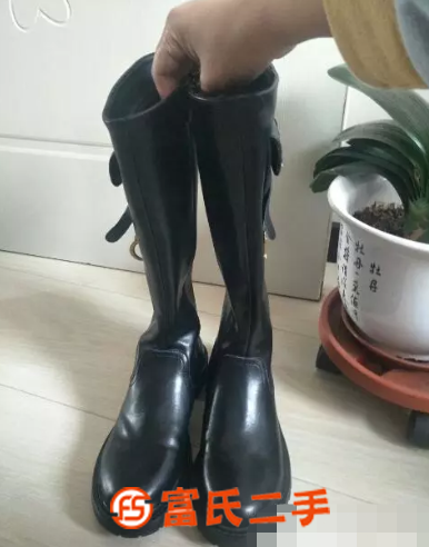 闲置靴子