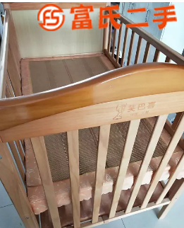 婴儿床  299元