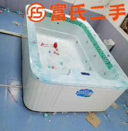 宝宝游泳池，九成新，急售，价格好商量