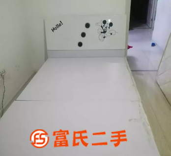 八成新单人儿童床  350元