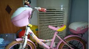 好孩子童車  90元