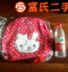 全新凯蒂猫小包包  20元