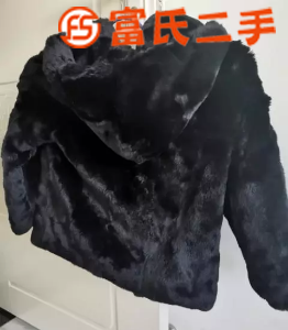 儿童獭兔99新  400元