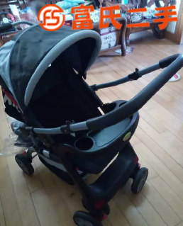 好孩子婴儿小推车  100元