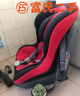 宝宝座椅  180元