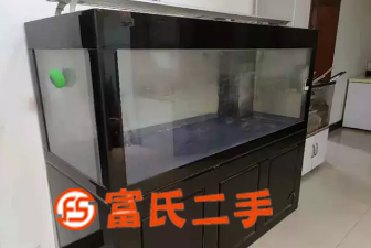 二手鱼缸  2000元
