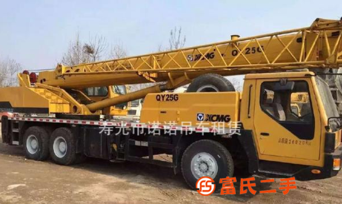 求购吊车8吨到200吨(国产和进口)中介费5千元到一万元