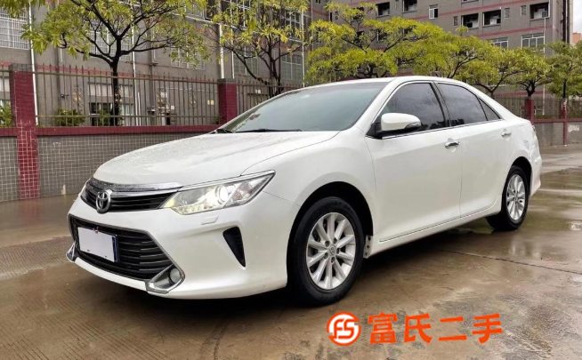 丰田 凯美瑞 2015款 2.0G 手自一体 D-4S 豪华 