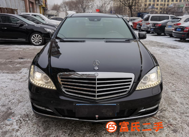 2012年奔驰s300低价出售 
