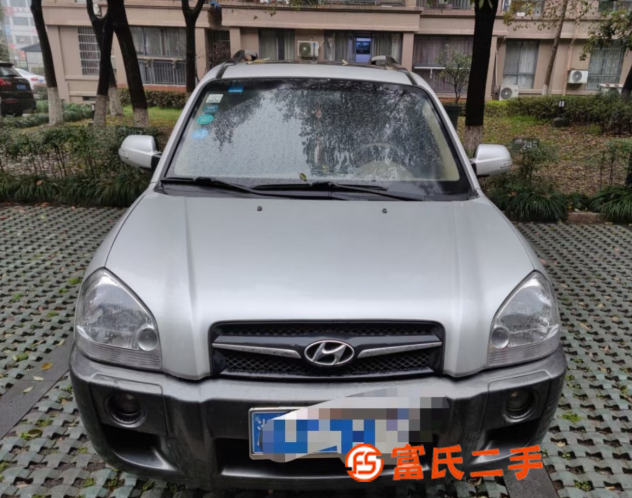 现代 途胜 2009款 2.0 手自一体 两驱舒适天窗型