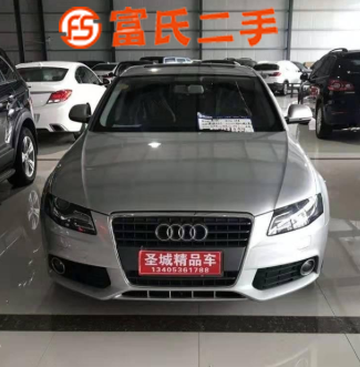 奥迪A4 2011款 A4L 2.0TFSI 无级