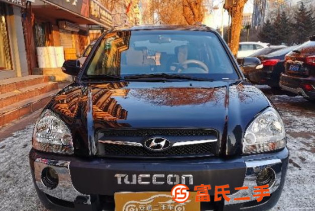 现代 途胜 2009款 2.0 手自一体 两驱舒适天窗型 