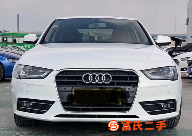 奥迪A4 2015款 A4L 2.0TFSI 无级