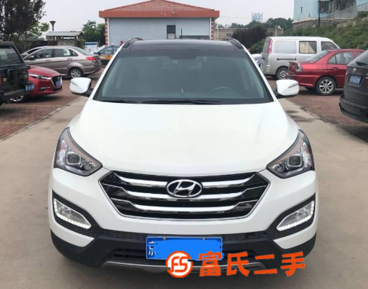 现代 胜达 2015款 新胜达 2.4 手自一体 GLS 5 