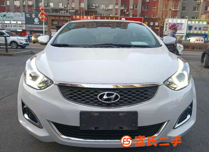 现代 伊兰特 2016款 伊兰特 朗动 1.6 手自一体 