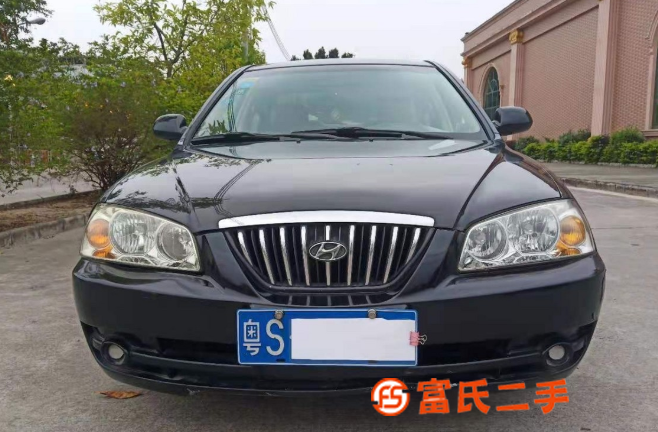 现代 伊兰特 2005款 伊兰特-三厢 1.6 手动 豪华型