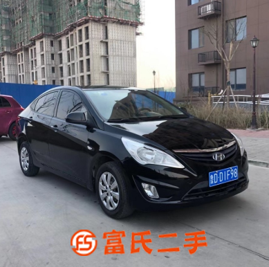 现代 瑞纳 2010款 瑞纳-三厢 1.4 手动 GLS 豪