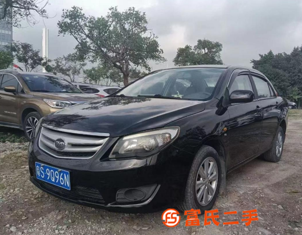 比亚迪L3 2012款 1.5 手动 尊贵型