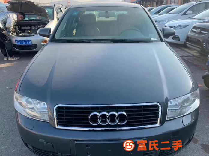 奥迪A4 2006款 1.8T 无级 豪华型