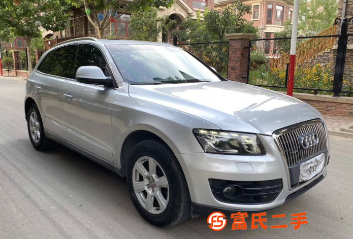 奥迪Q5 2011款 2.0TFSI 手自一体 豪华型 