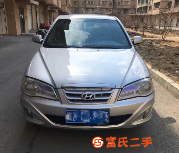 现代 伊兰特 2005款 伊兰特-三厢 1.8 手动 豪华型