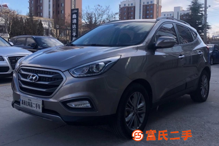 现代ix35 2013款 2.0 手自一体 GLX 两驱领先