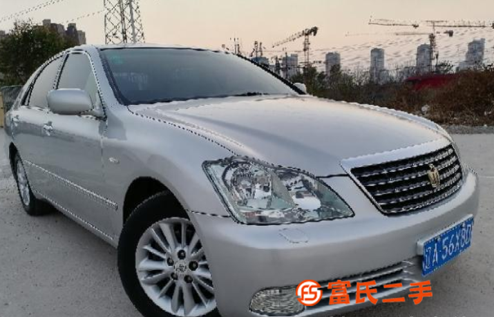 丰田 皇冠 2007款 2.5 手自一体 Royal 真皮版