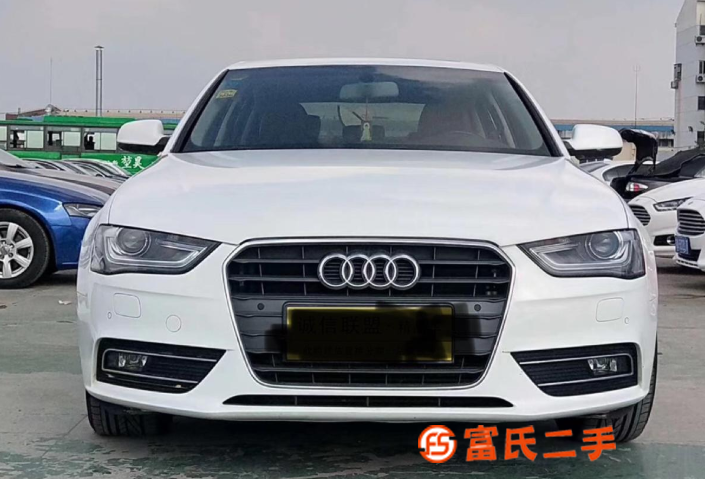 奥迪A4 2015款 A4L 2.0TFSI 无级