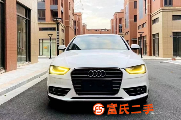 奥迪A4 2013款 A4L 2.0TFSI 无级 35TF