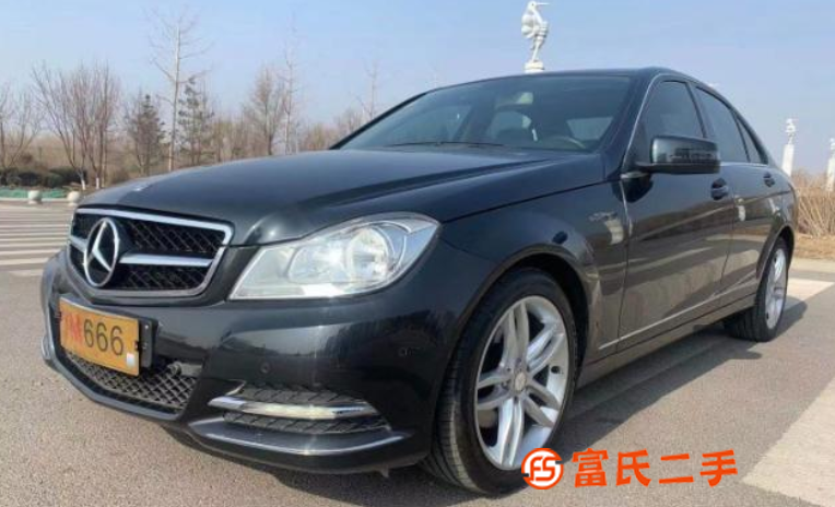 奔驰C级 2013款 C 260 1.8T 手自一体 时尚型