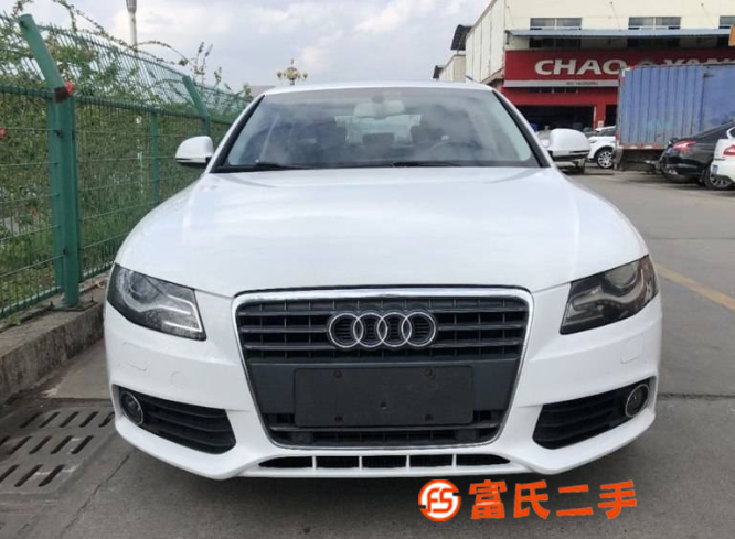 奥迪A4 2010款 A4L 2.0TFSI 无级 132k