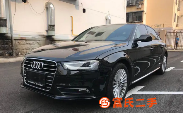 奥迪A4 2016款 A4L 2.0TFSI 无级 35TF 
