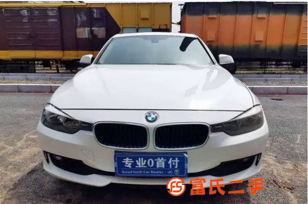 宝马3系 2013款 316i 1.6T 手自一体 运动设计 