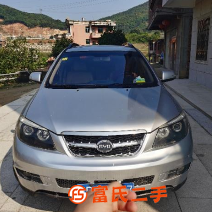  比亚迪S6 2011款 2.0 手动 豪华型