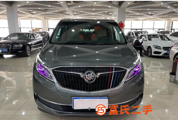 别克GL8 2018款 GL8 ES 豪华商旅车 2.0T 
