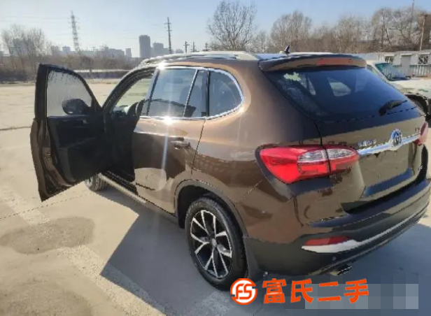 中华 中华V5 2014款 1.5T 手自一体 两驱运动型 