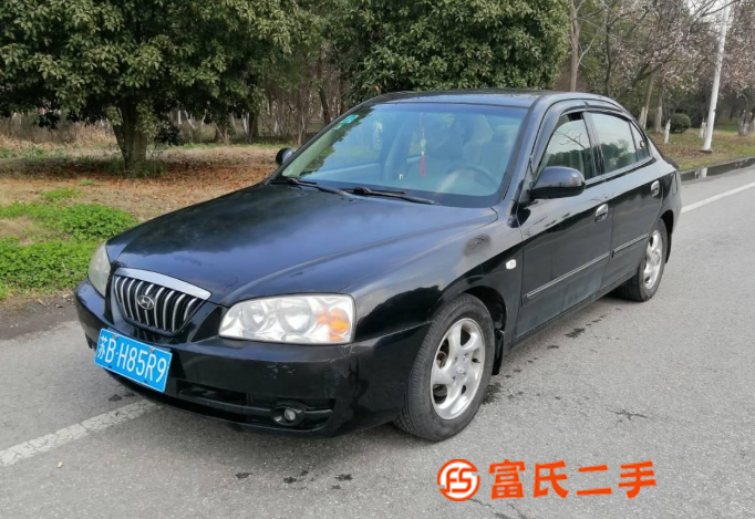 现代 伊兰特 2005款 伊兰特-三厢 1.6 自动 豪华型 