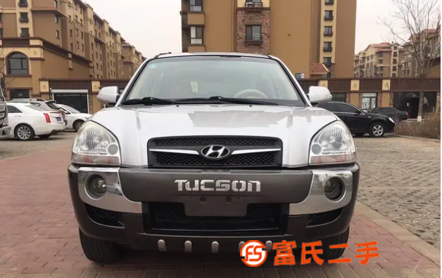现代 途胜 2009款 2.0 手自一体 两驱舒适天窗型 