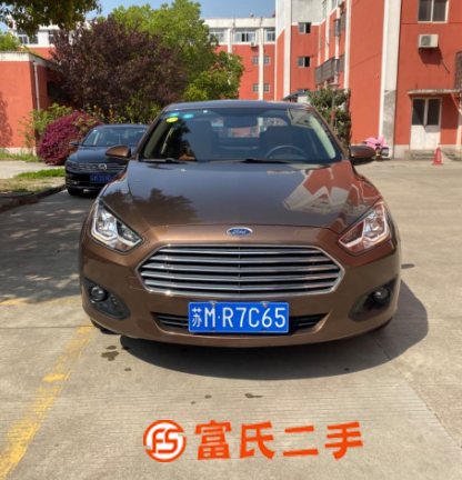 福特 福睿斯 2015款 1.5 手动 舒适型