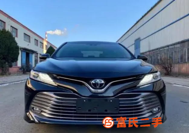 丰田 凯美瑞 2018款 凯美瑞 双擎 2.0G 手自一体