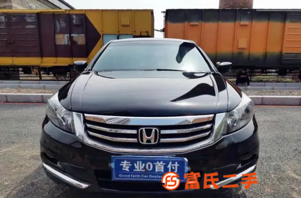 本田 雅阁 2013款 第八代雅阁 2.0 自动 LX 