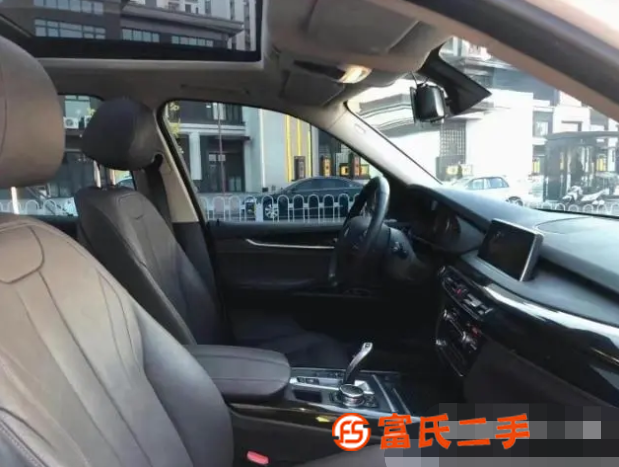 宝马 宝马X5 2017款 X5 xDrive28i 2.0 