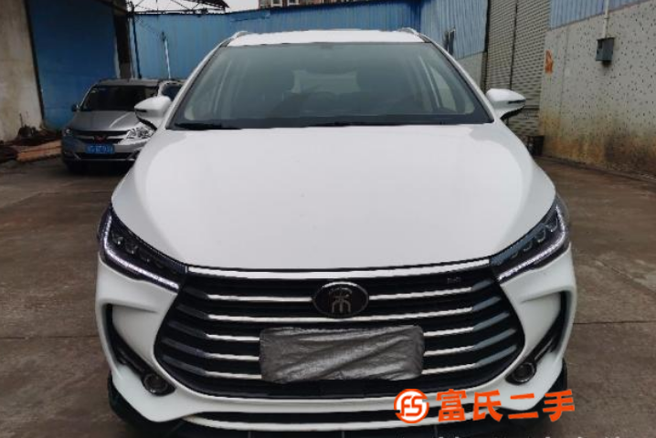 比亚迪 宋 2021款 宋MAX 1.5T 双离合 升级版尊 