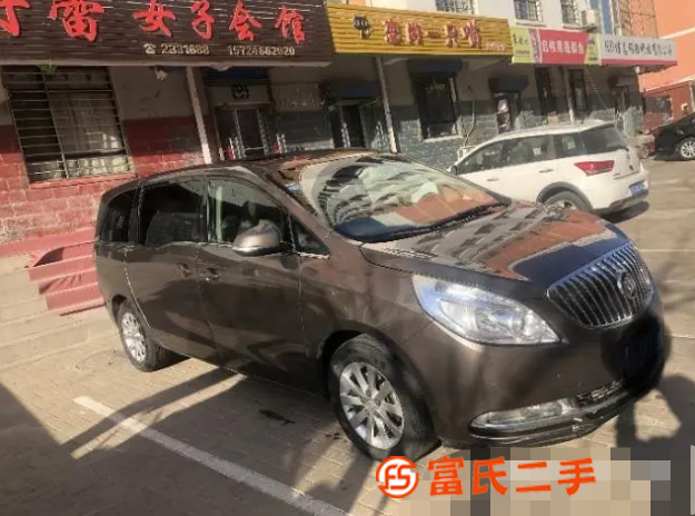 别克 别克GL8 2011款 GL8 豪华商务车 2.4 手