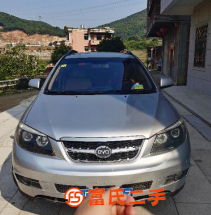  比亚迪S6 2011款 2.0 手动 豪华型 