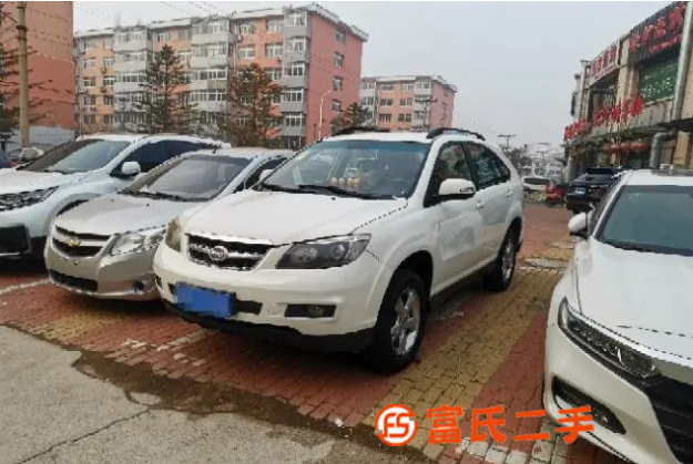 比亚迪 比亚迪S6 2011款 2.0 手动 豪华型